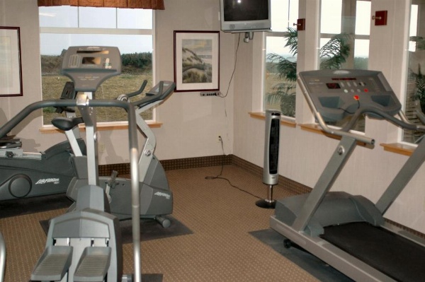 Oceanfront Lodge image 13